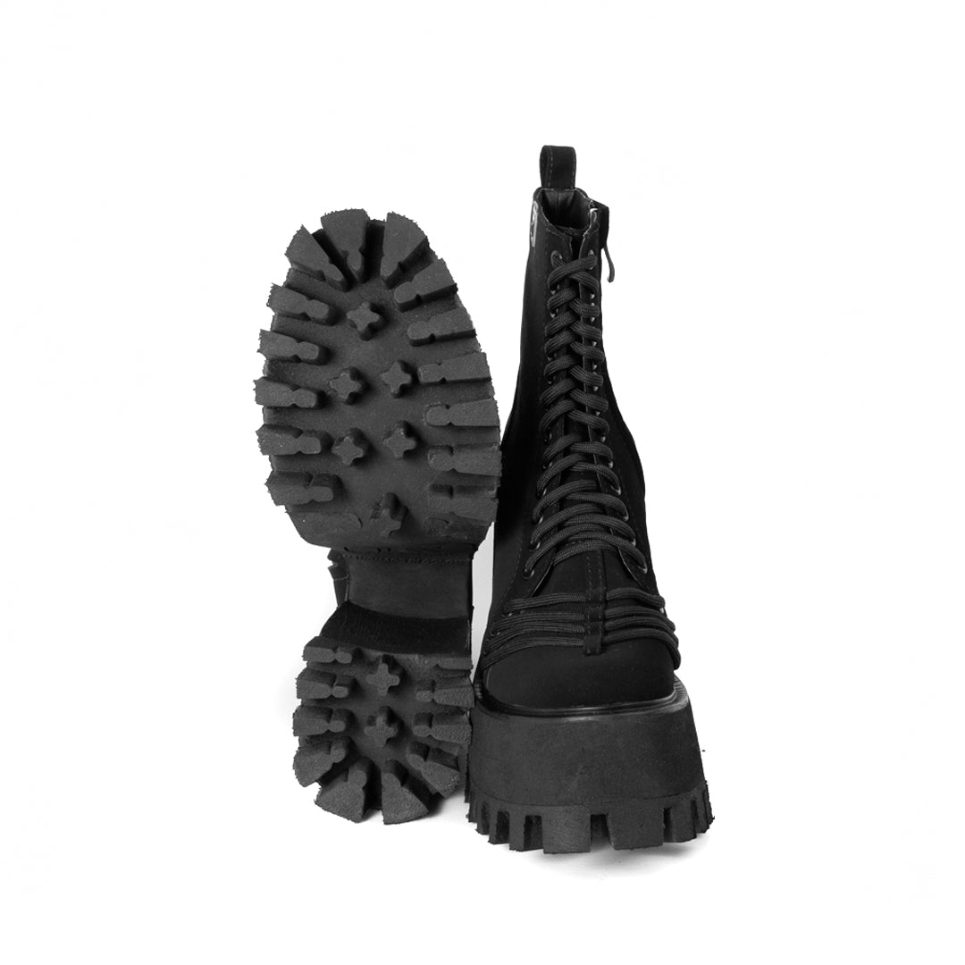 RIOT  BOOTS (6732786761895)