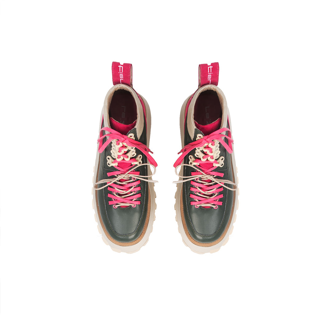 Worker Creamy Boots (6128705470631)