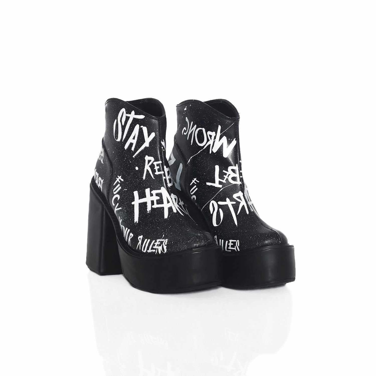 LOUDER BOOTS (6128702292135)